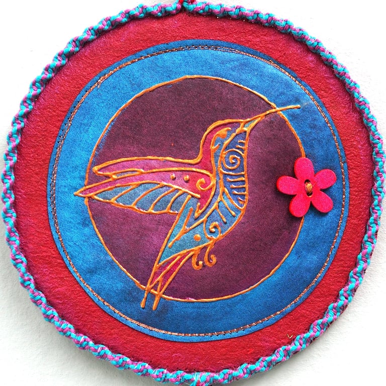 HBVM304 - Hummingbird Flower Mandala - 12.5cm diameter -Magenta-Blue-Copper