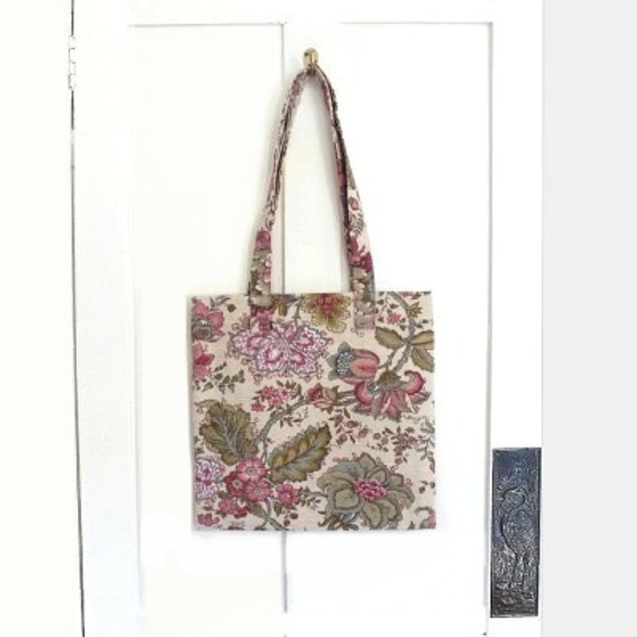 SALE! printed floral lined tote bag