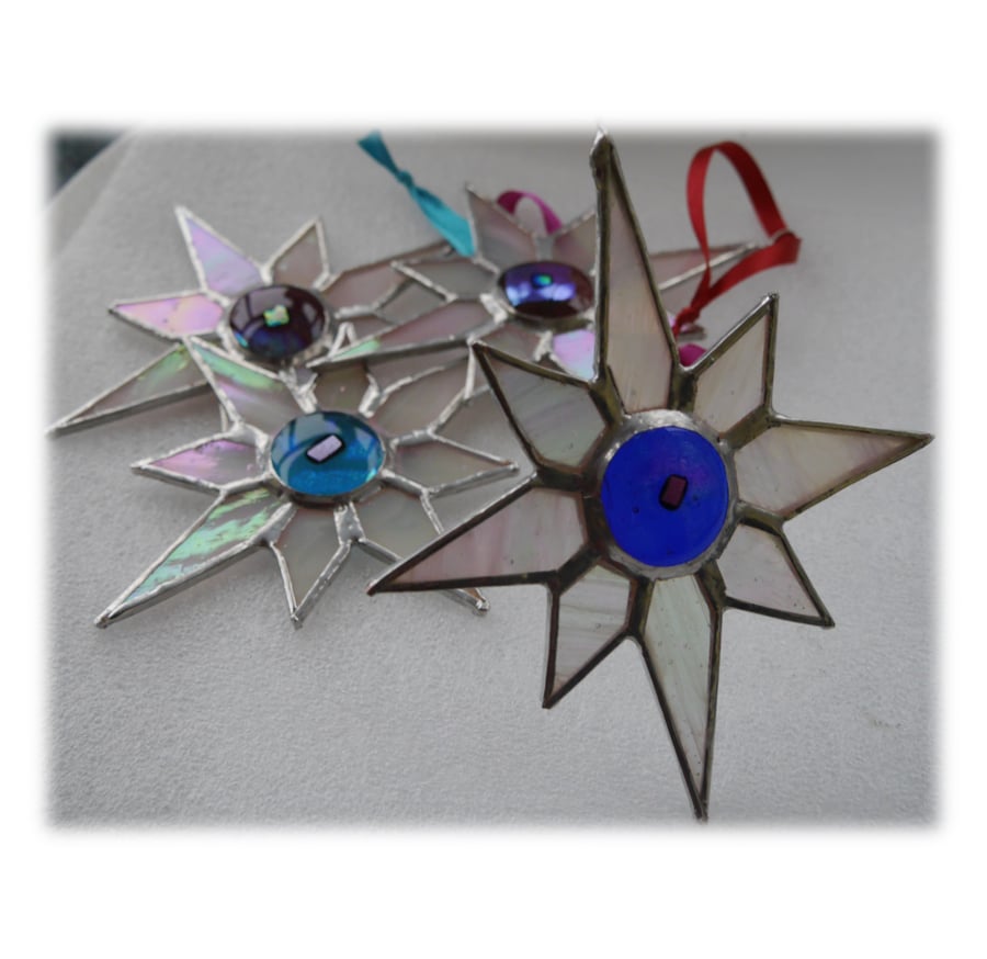 Shiny White Dichroic Star Stained Glass Suncatcher 004 Blue