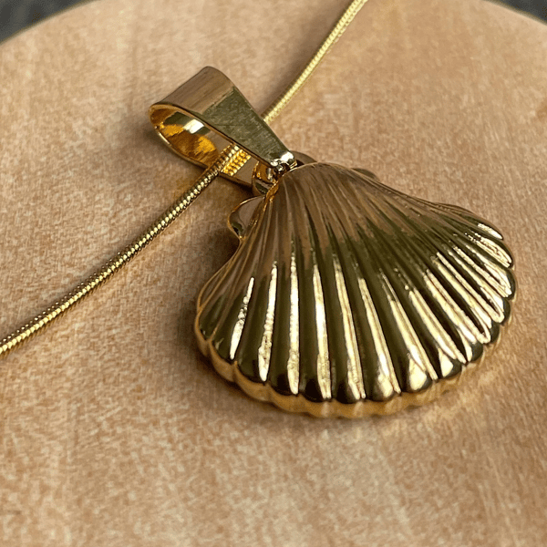 Gold shell necklace, pendant necklace, gift for her, stainless steel necklace