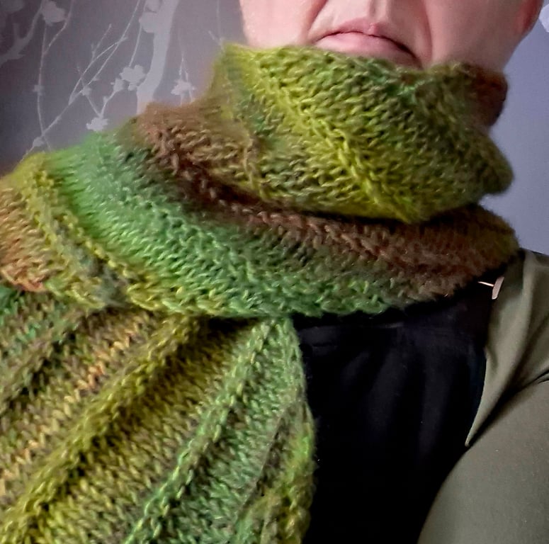 Lightweight crochet scarf in wool-blend yarn - shades of green and rust