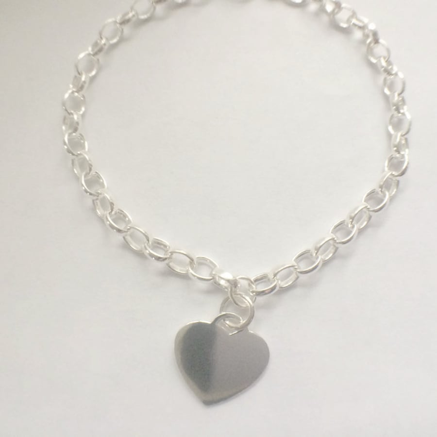 Sterling Silver Heart Charm Link Chain Bracelet  Contemporary Modern 