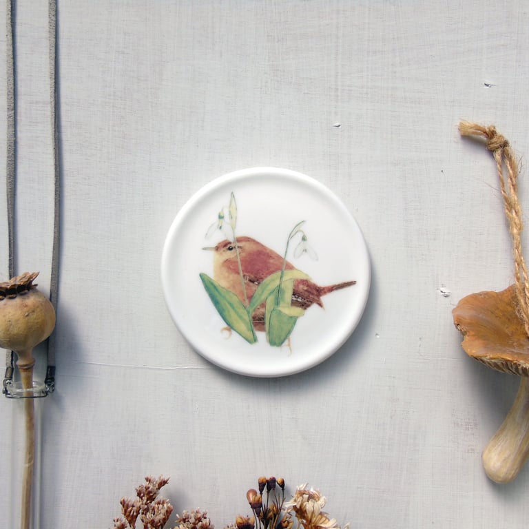 Wren and Snowdrop mini wall plate 