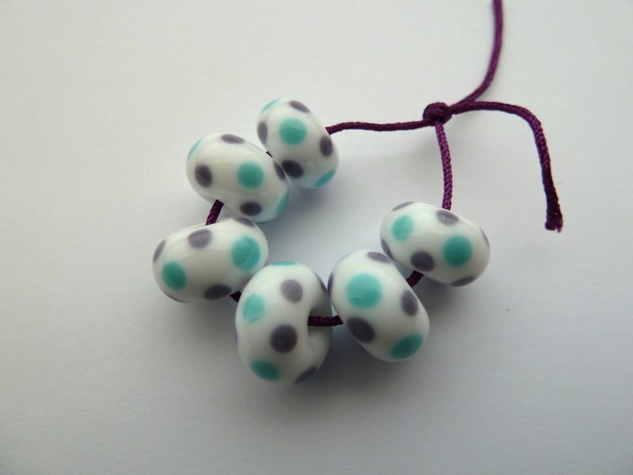 blue and purple spot handmade lampwork glass beads