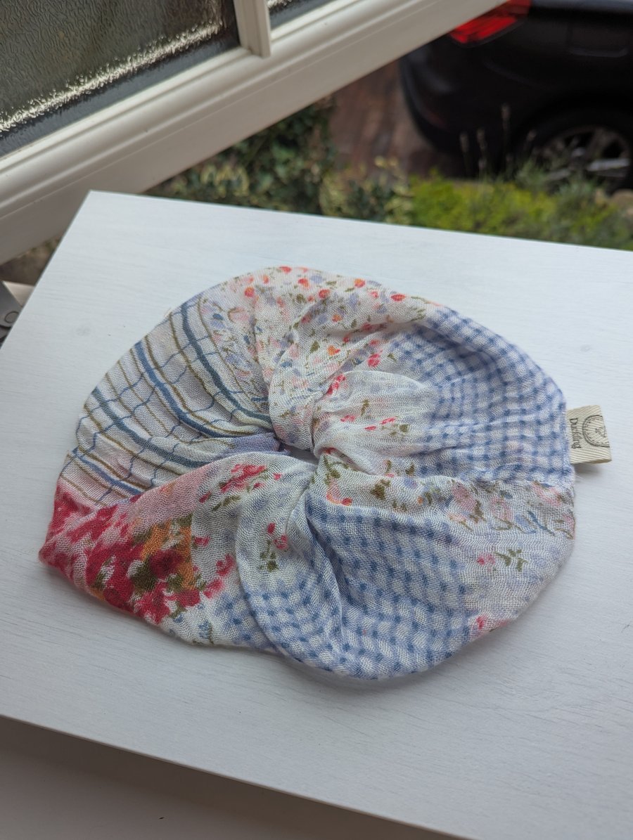Scrunchie - Patchwork Florals 