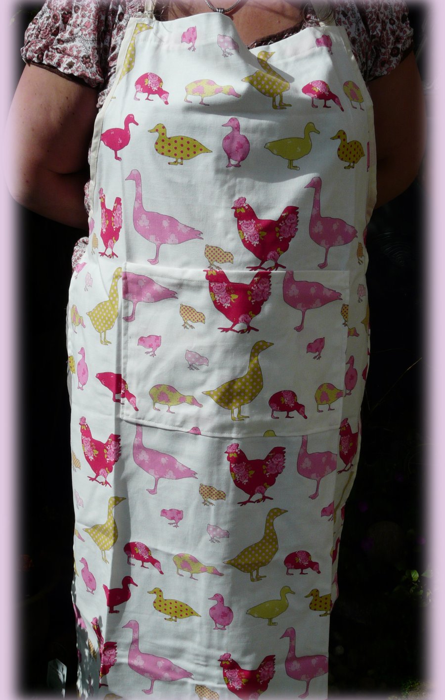 Apron for the fuller busted lady!Chickens and Ducks.