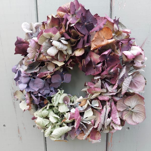 Small Dried Hydrangea Wreath. 17cm Diameter. Handmade.