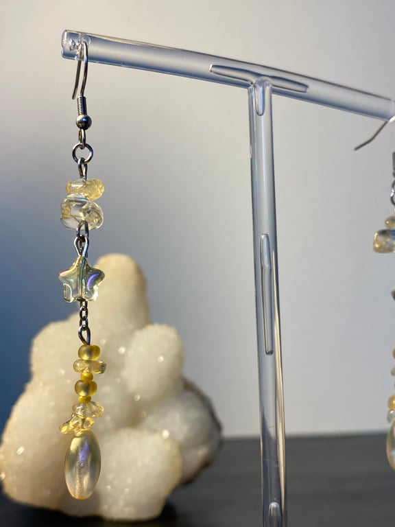 Nina - Star Earrings 