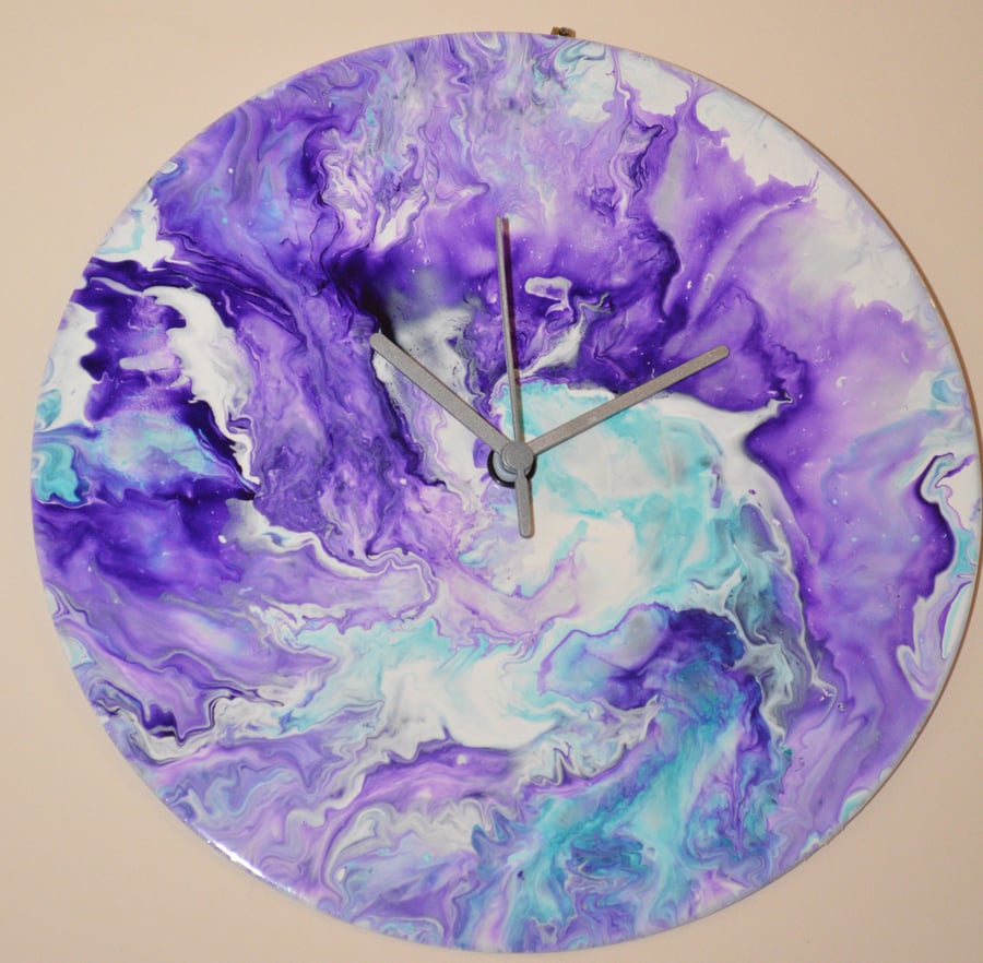 Acyrlic Paint Poured LP Wall Clock