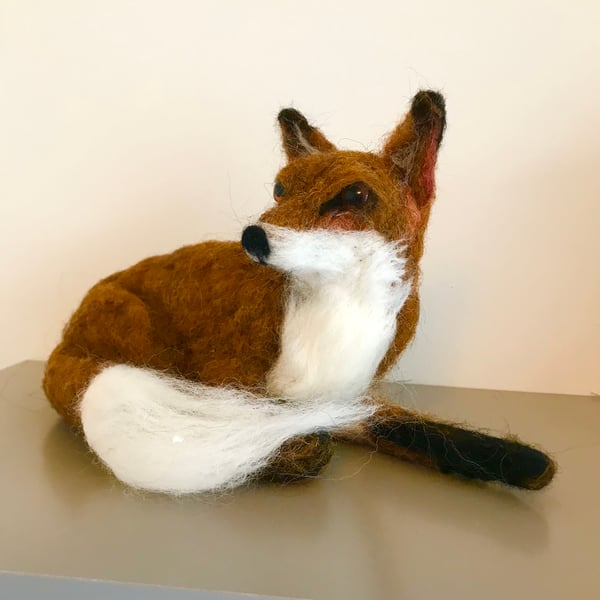 Fox-needle felted-soft sculpture-wool artwork 