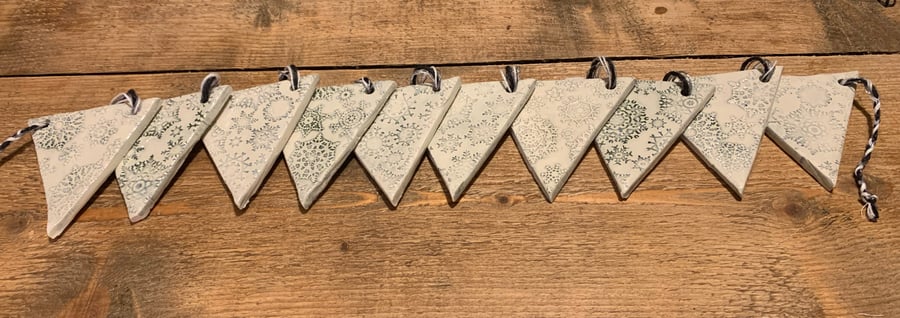 Christmas Snowflake Bunting 