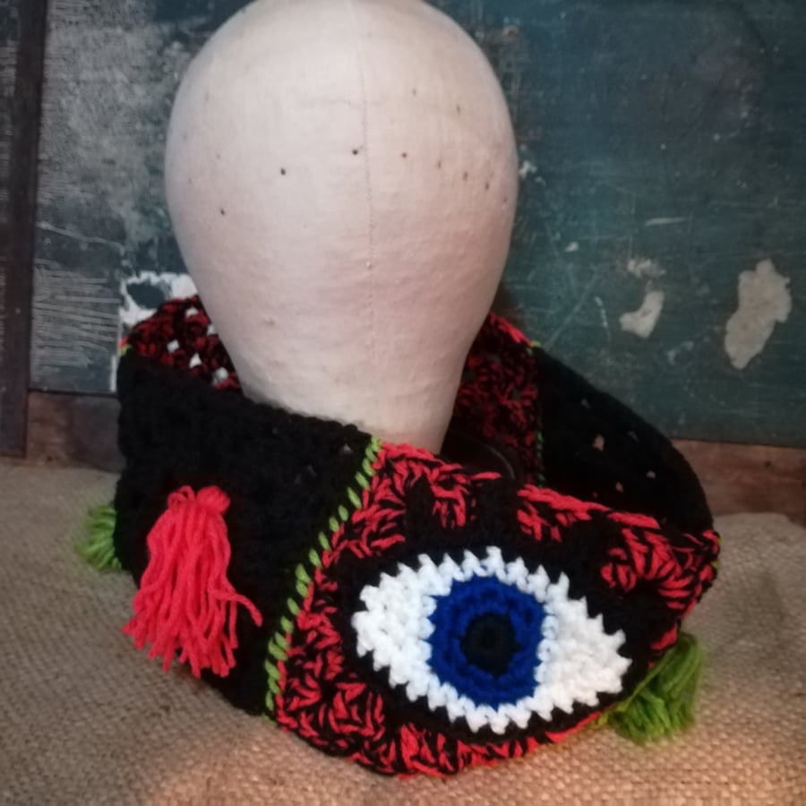 Crochet Cowl Eye Design Halloween Colorway