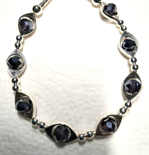  Beaded Lilac Link Bracelet