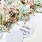 Set of 10 Wildflower Seed Wedding Party Favours with Blank White Tags