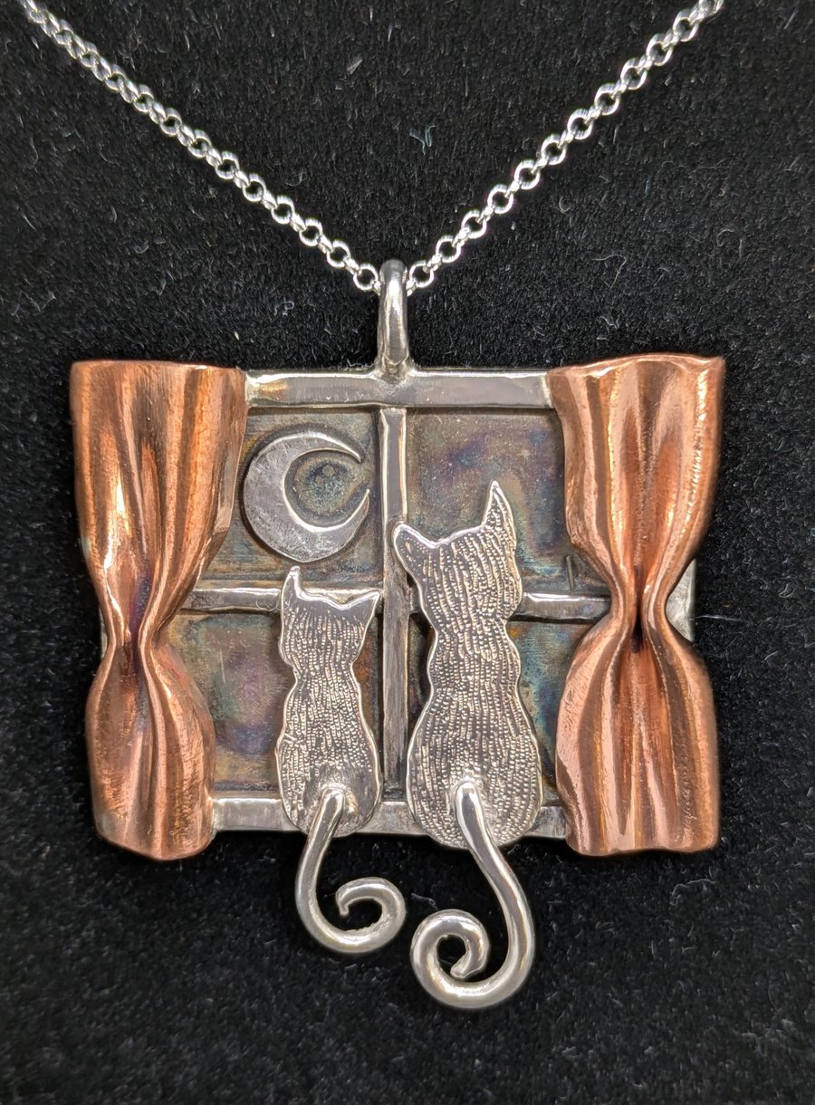 Cats pendant, Cats in a Window pendant, Cat necklace 
