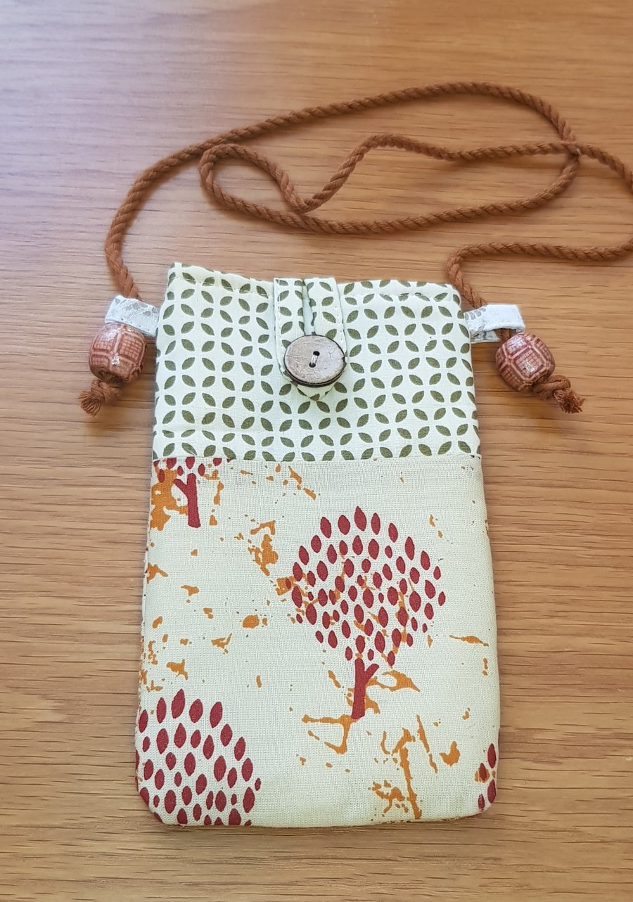 Mobile phone pouch: rust tree pattern 