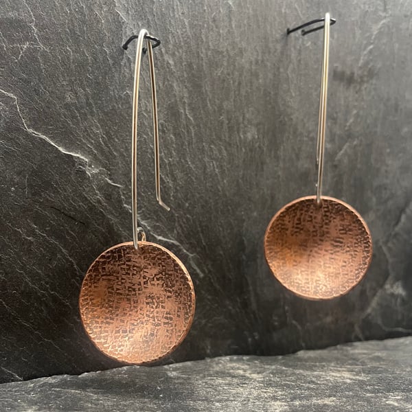 Oxidised “silk” copper disk earrings 