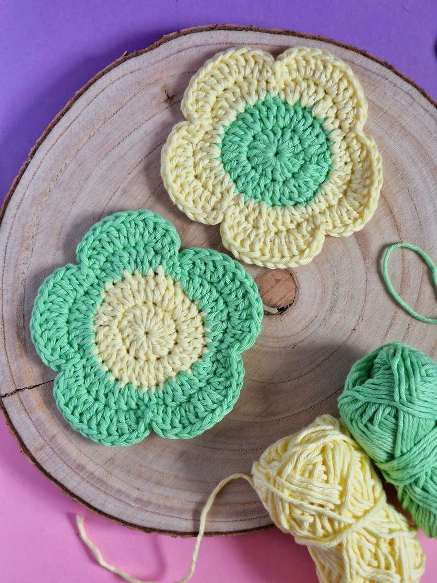 Flower Coasters set of 2, Home Office Decor, Housewarming Gift, Gift for Mum
