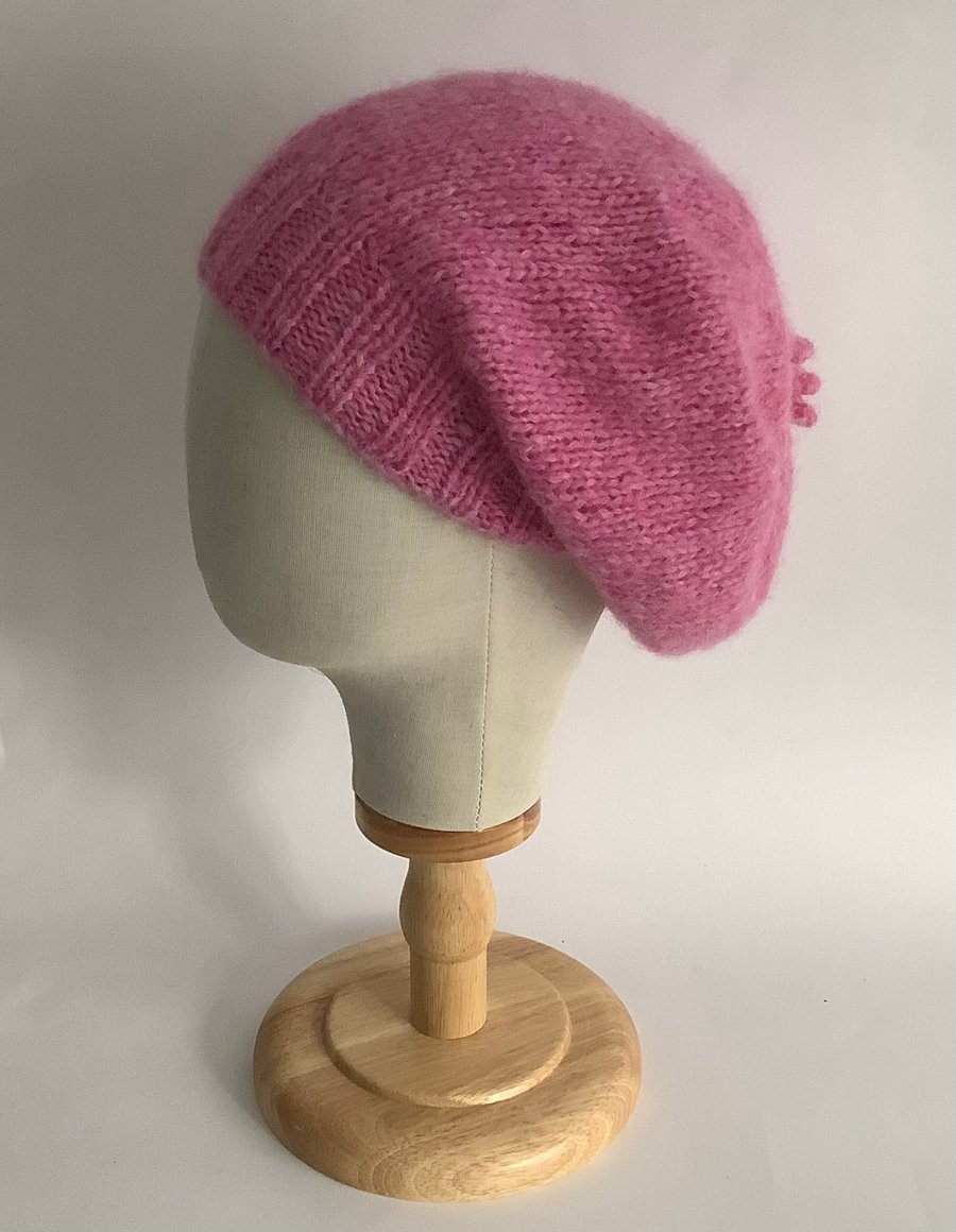 SLOUCH BEANIE .Hat  'Elodie' . Luxurious baby alpaca , merino blend . Pink .