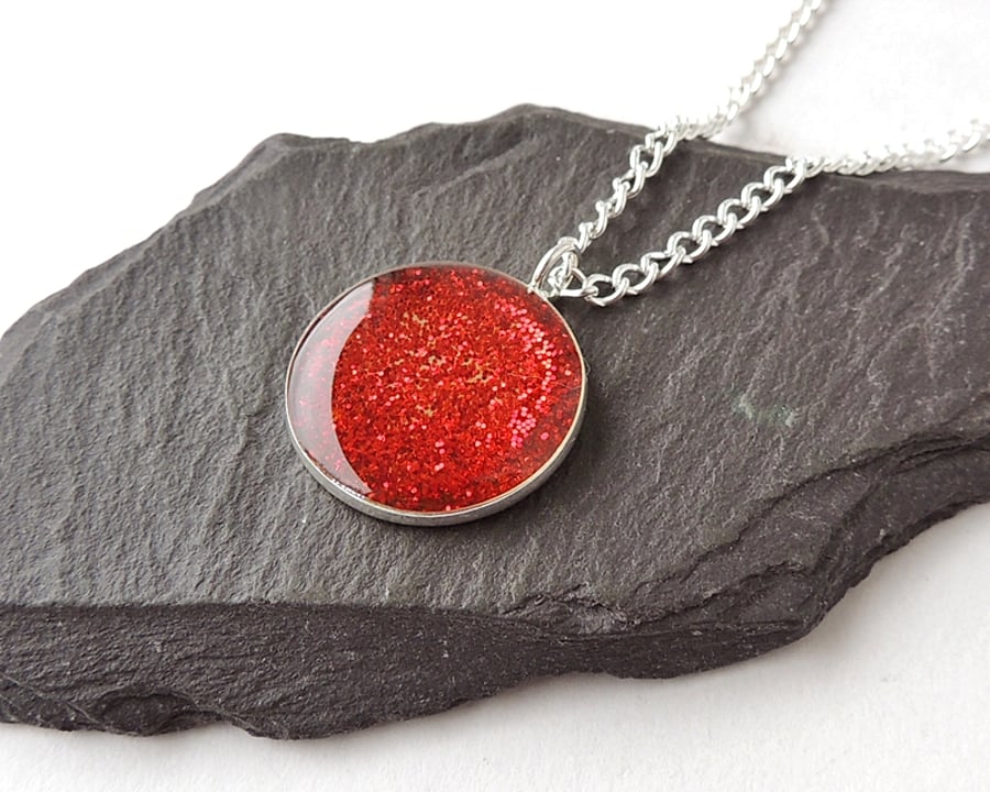 Red Pendant on 18" Chain  2152