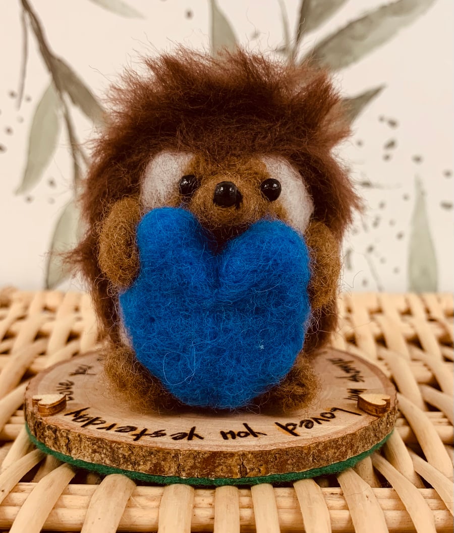 Needlefelted love hoggie