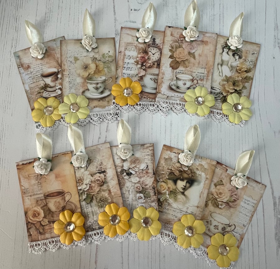 Tea Room - Tag set of 10. Shabby Chic Tea Party by Carolee Crafts PB3 - 0021