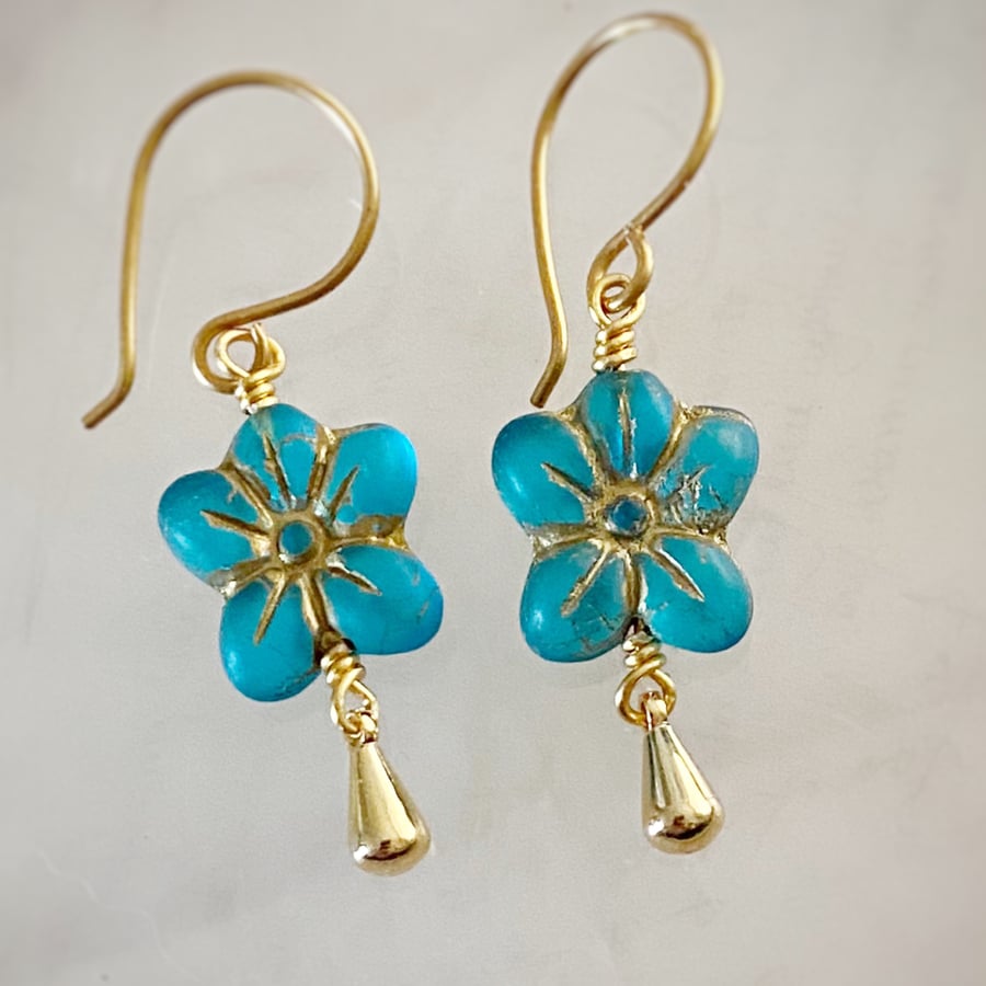 Blue flower drop earrings