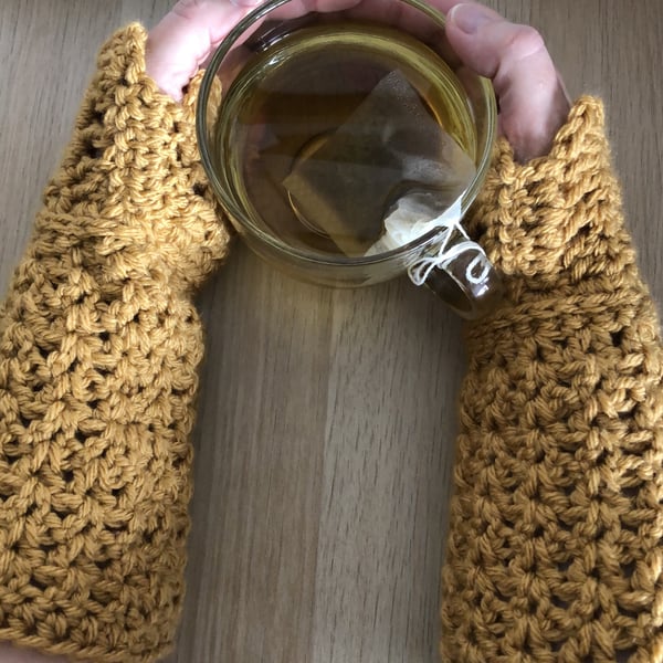 Long fingerless gloves, arm warmers, in soft mocha