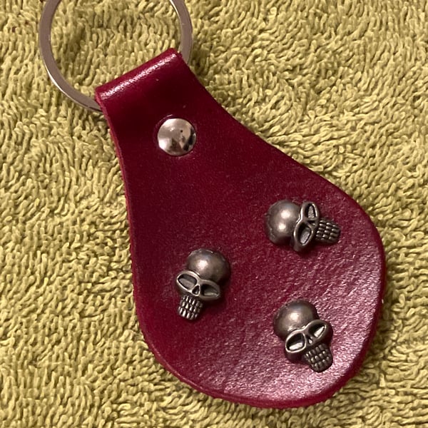 Red Leather Keyring - 3 Skull Heads - FREE SHIPPING