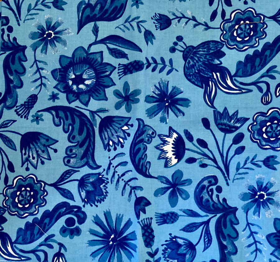 Blue Floral Fabric - Long Quarter 
