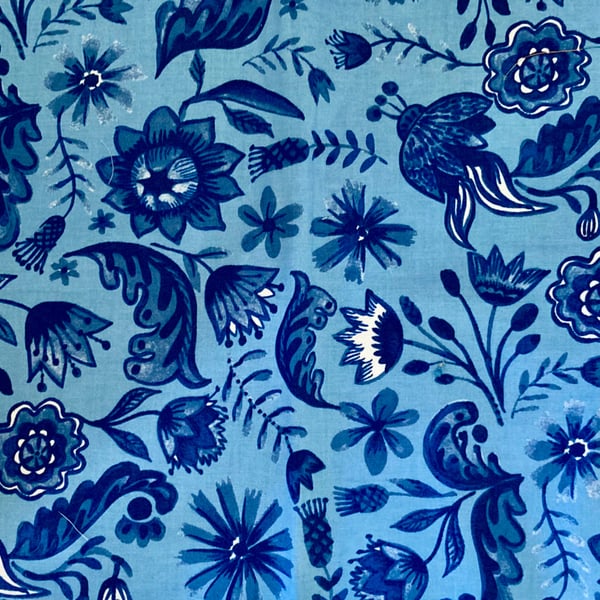 Blue Floral Fabric - Long Quarter 