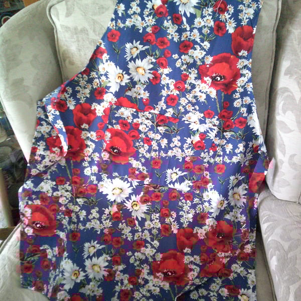 Poppies and Daisies Adult Apron