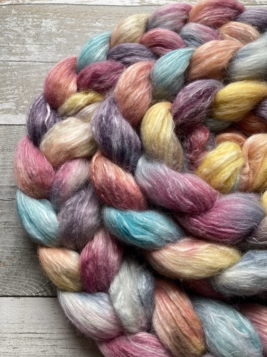 Llama blend Spinning fibre 100g Tumblestone 