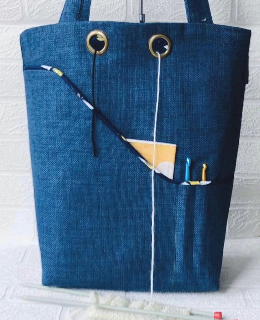 Knitting project bag , navy bees
