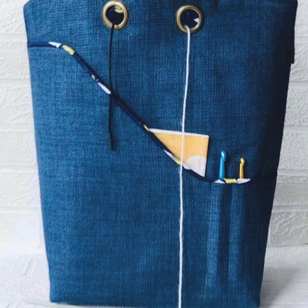 Knitting project bag , navy bees