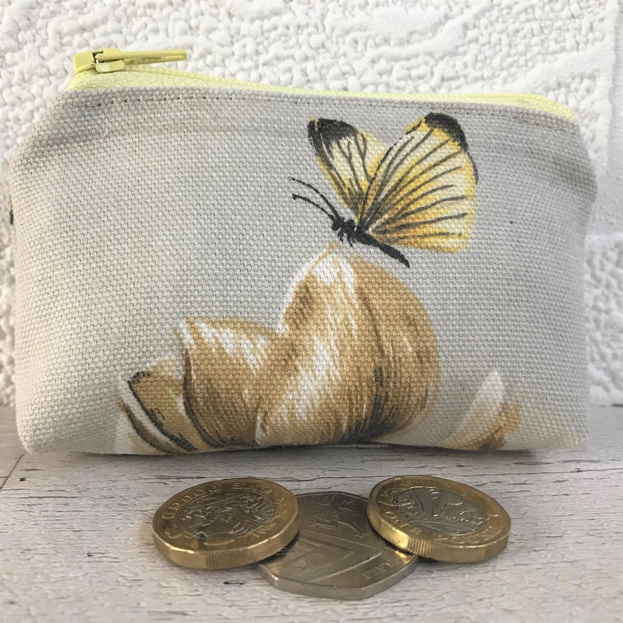 Small purse, coin purse in beige with yellow butterfly and beige flower