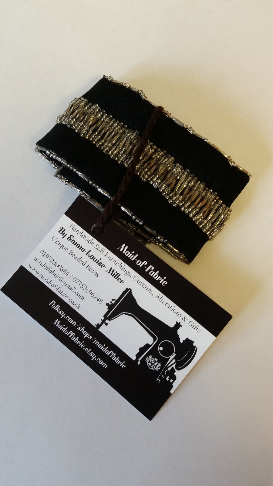 Beaded band in black and silver. Free uk delivery. SALE