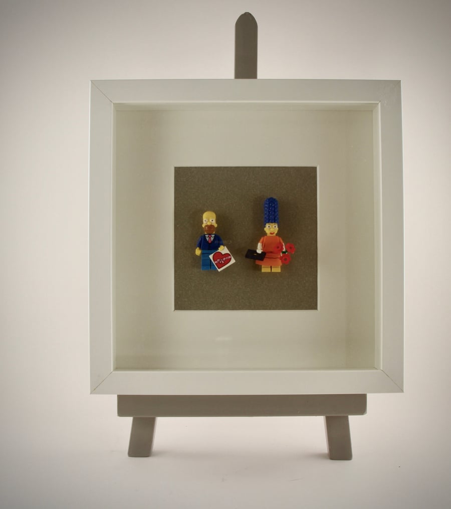 Homer and Marge Simpson mini Figure framed picture 