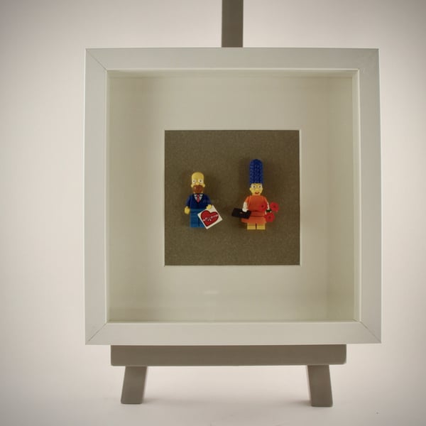 Homer and Marge Simpson mini Figure framed picture 