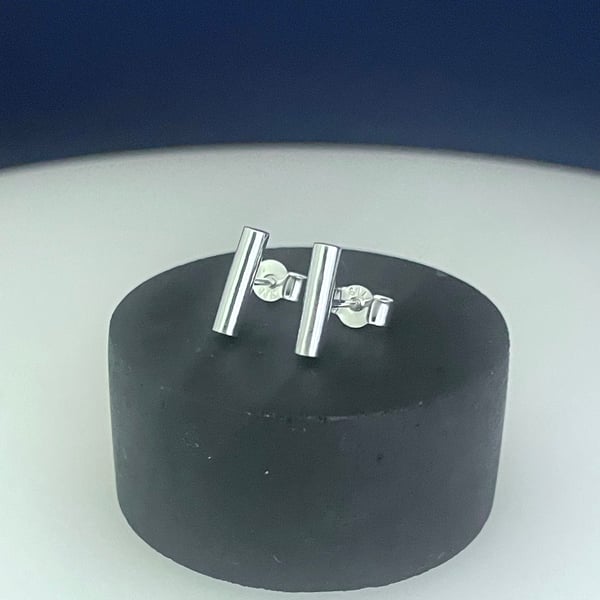 Sterling Silver Chunky Bar-Stick Ear Stud Earrings 10mm Plain-Smooth 