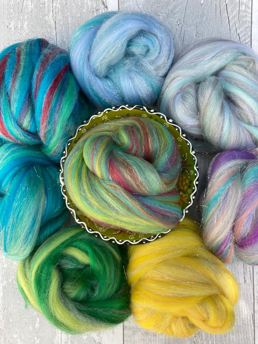 Faery fluff spinning felting fibre pack merino and stellina 95g Winkle sparkles