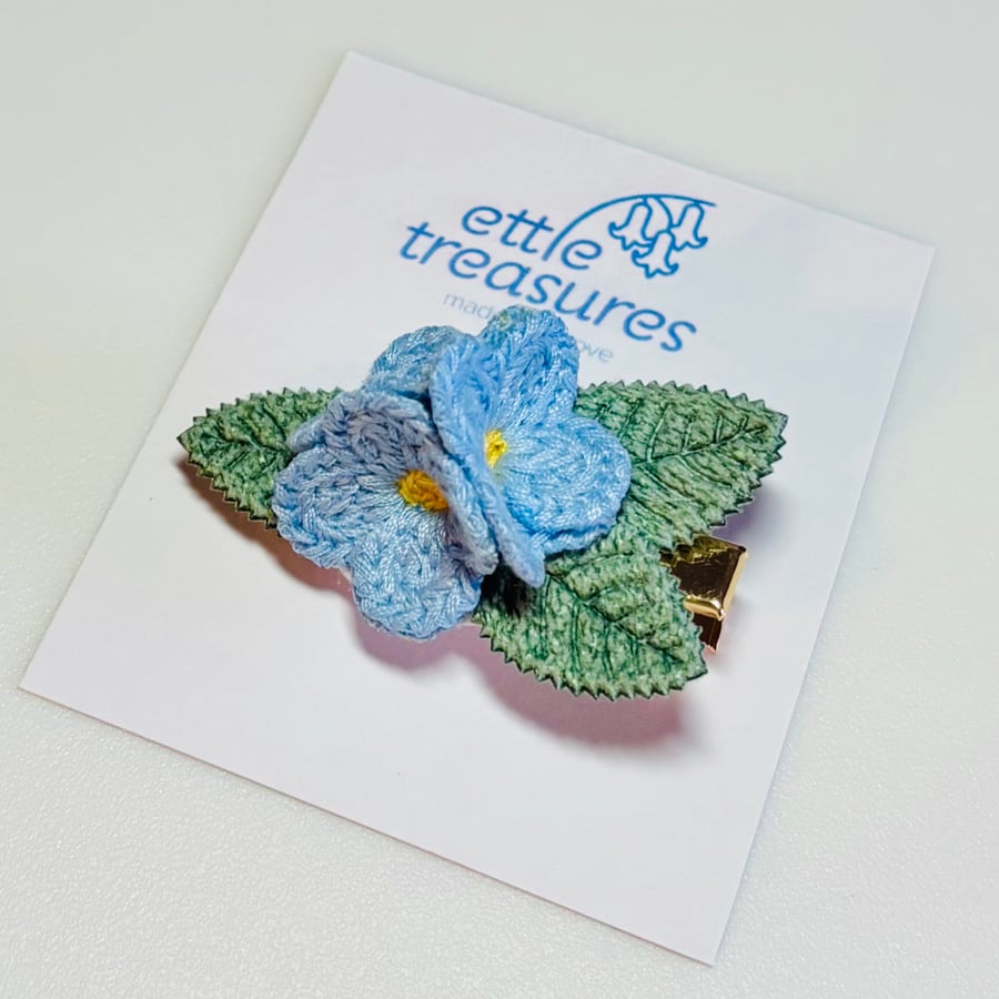 Forget-me-not flower Hair Clip