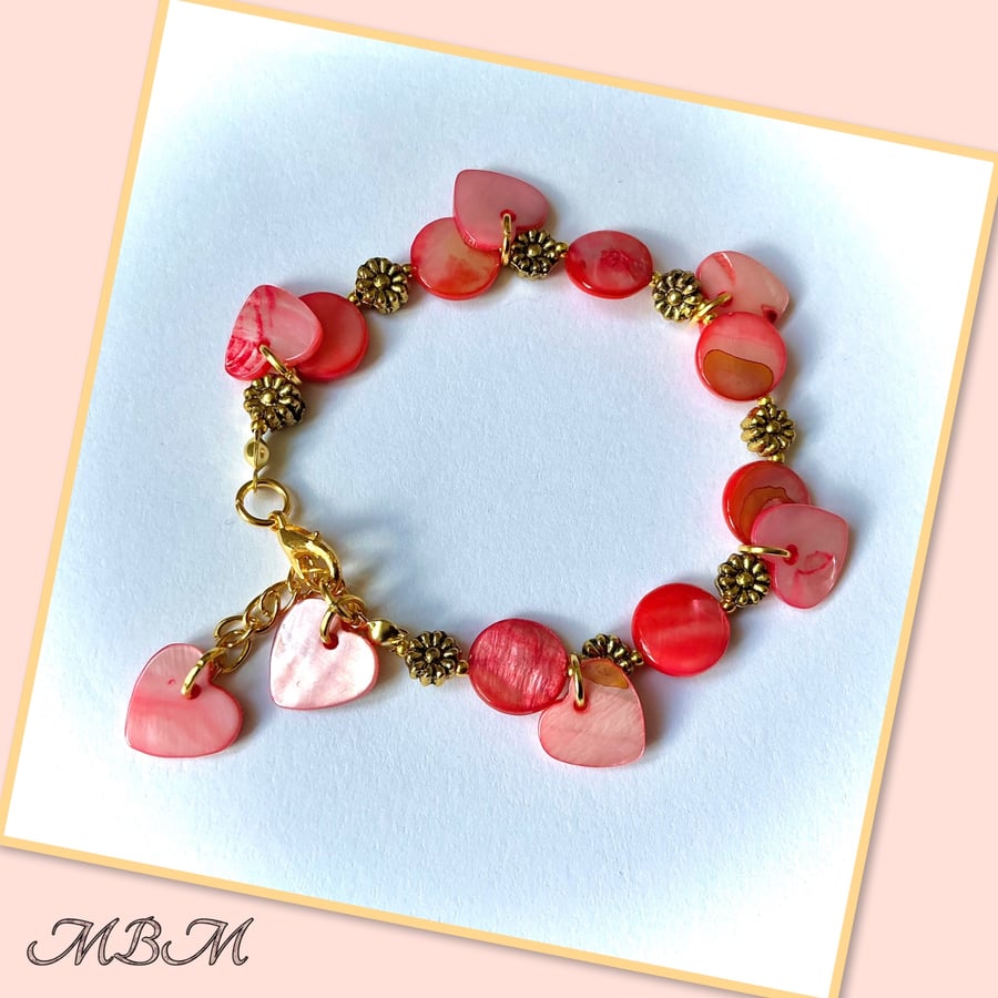 Salmon Pink & Gold Mother of Pearl Heart Bracelet