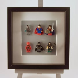 DC Comics Justice League mini Figures frame