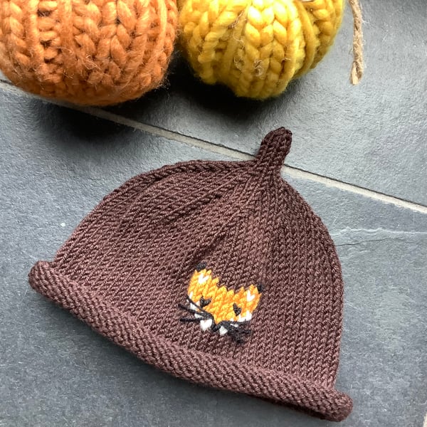 Baby Beanie Hat Hand Knitted 0-6 Months