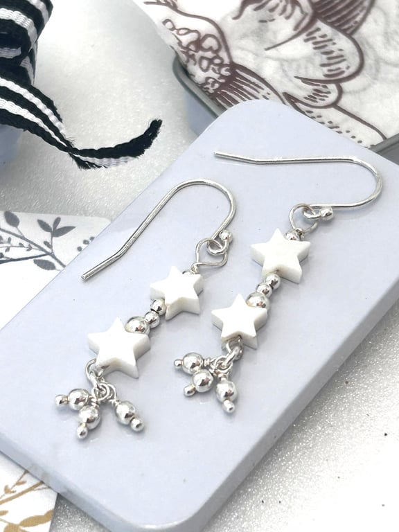 Mother of Pearl and sterling silver stars dropper earrings