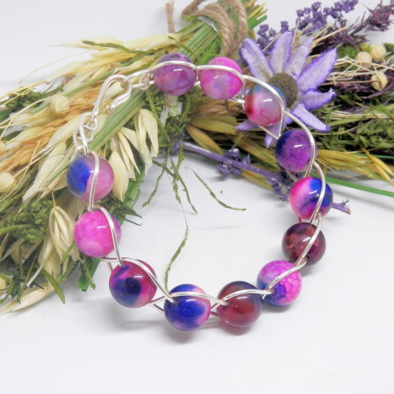 Celtic Braid Dragon's Vein Agate Beaded Bracelet