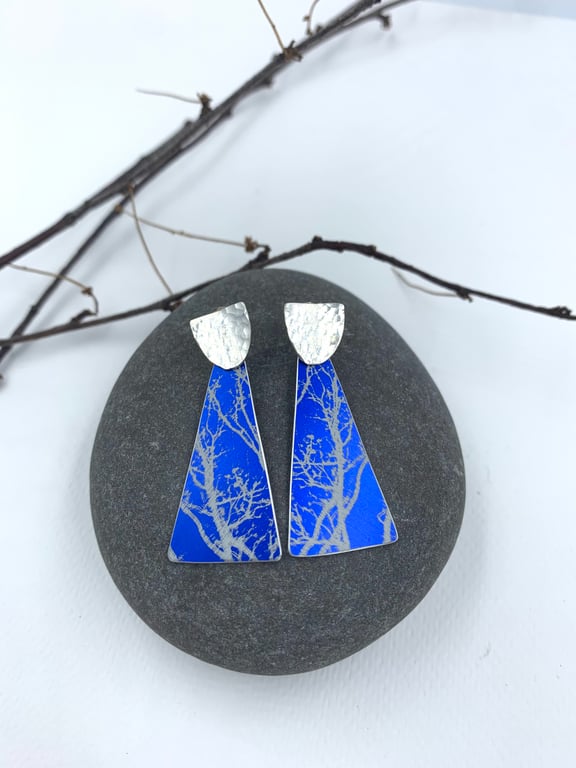 Blue aluminium drop earrings with tree design and silver stud
