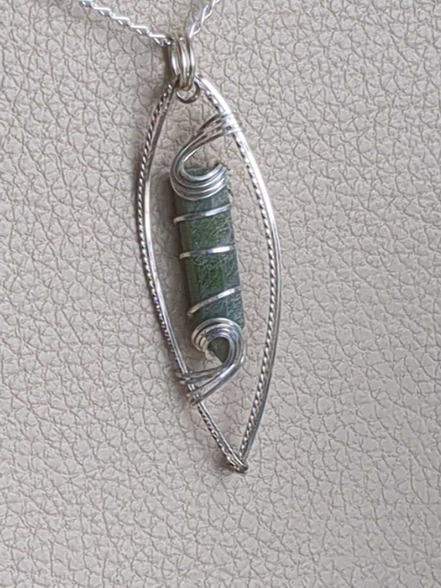 Jade crystal in sterling silver pendant 