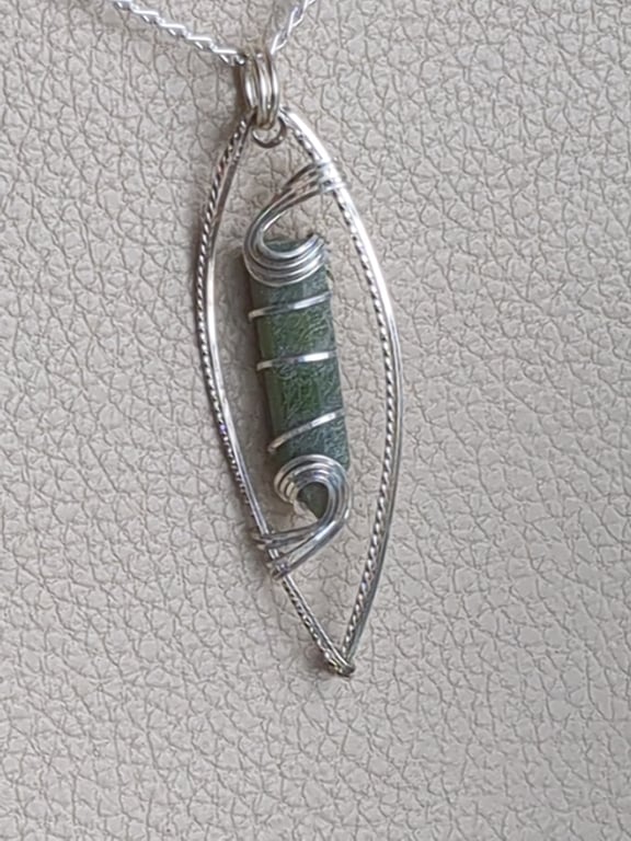 Jade crystal in sterling silver pendant 